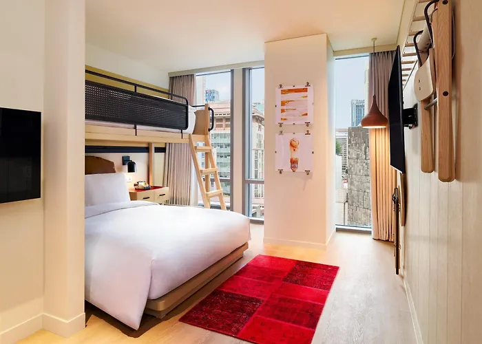 Moxy Myeongdong 3*