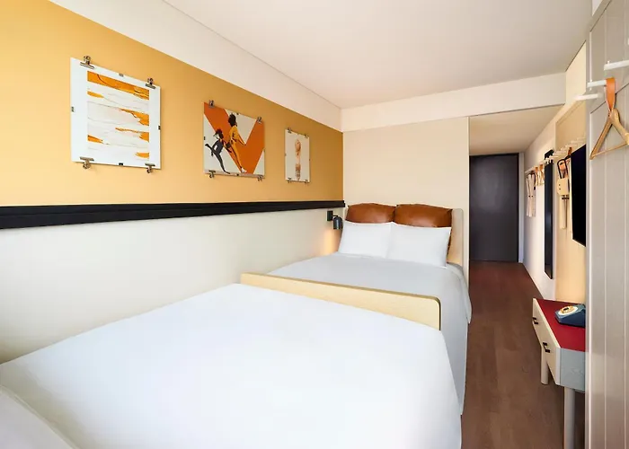 Moxy Myeongdong Hotel 3*