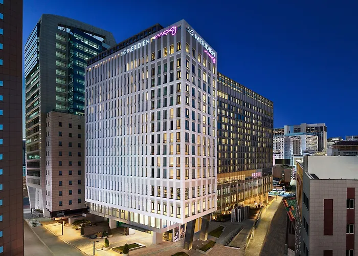 Moxy Myeongdong 3*
