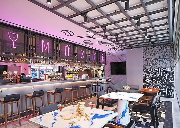 Moxy Myeongdong Hotel Seul